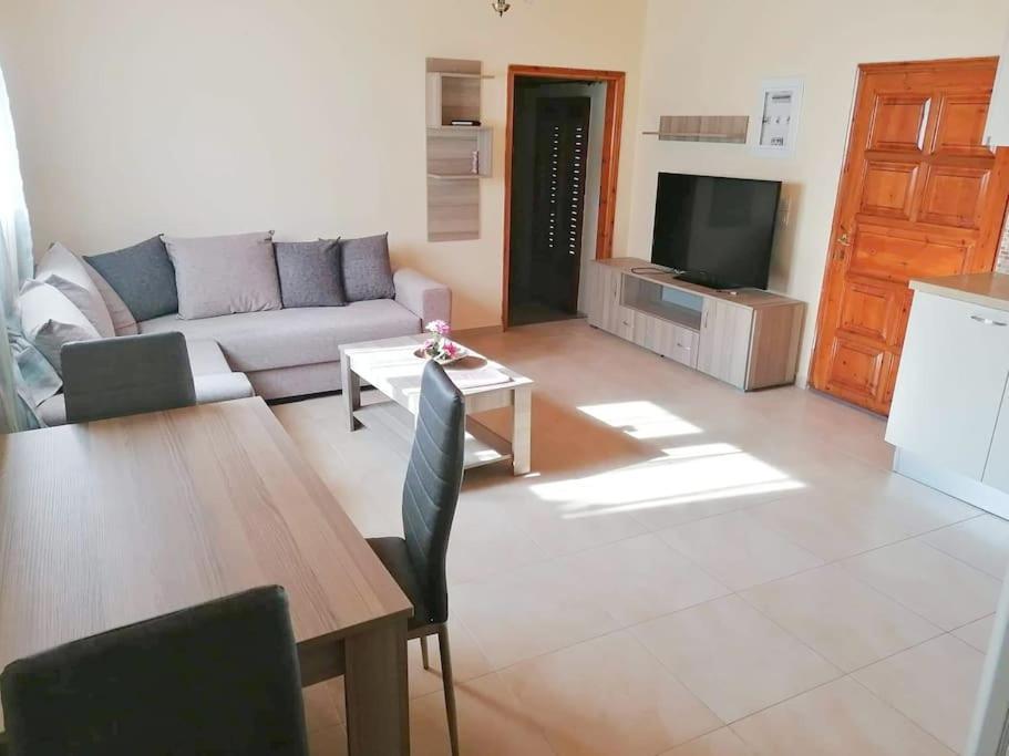 Angela'S Place - Stomio Residence Near The Sea Stomion  Εξωτερικό φωτογραφία